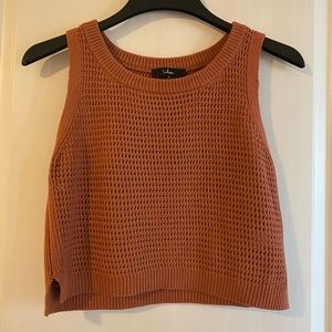 Lulu’s cropped knit sweater